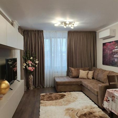 Vip Apartment & Parking Sofia Bagian luar foto