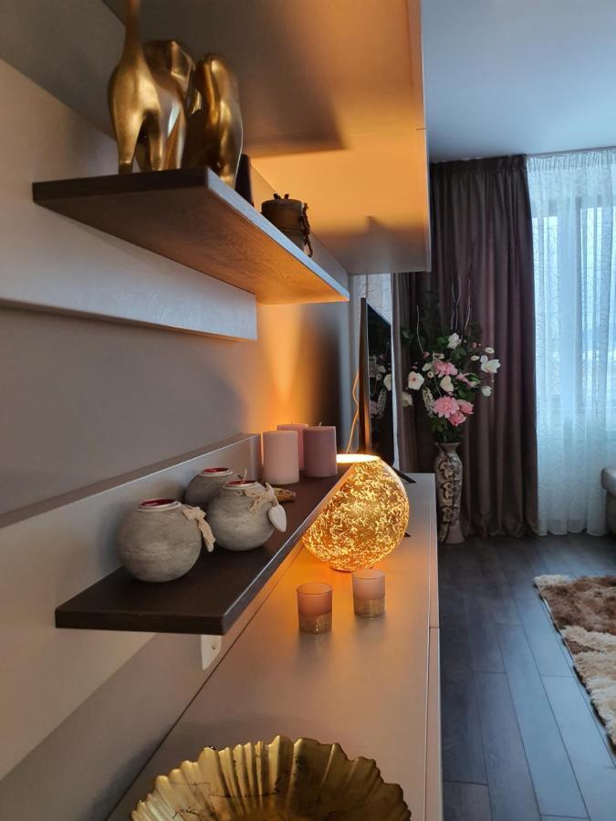 Vip Apartment & Parking Sofia Bagian luar foto