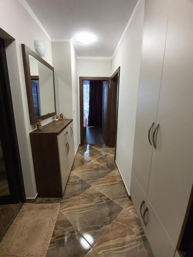 Vip Apartment & Parking Sofia Bagian luar foto