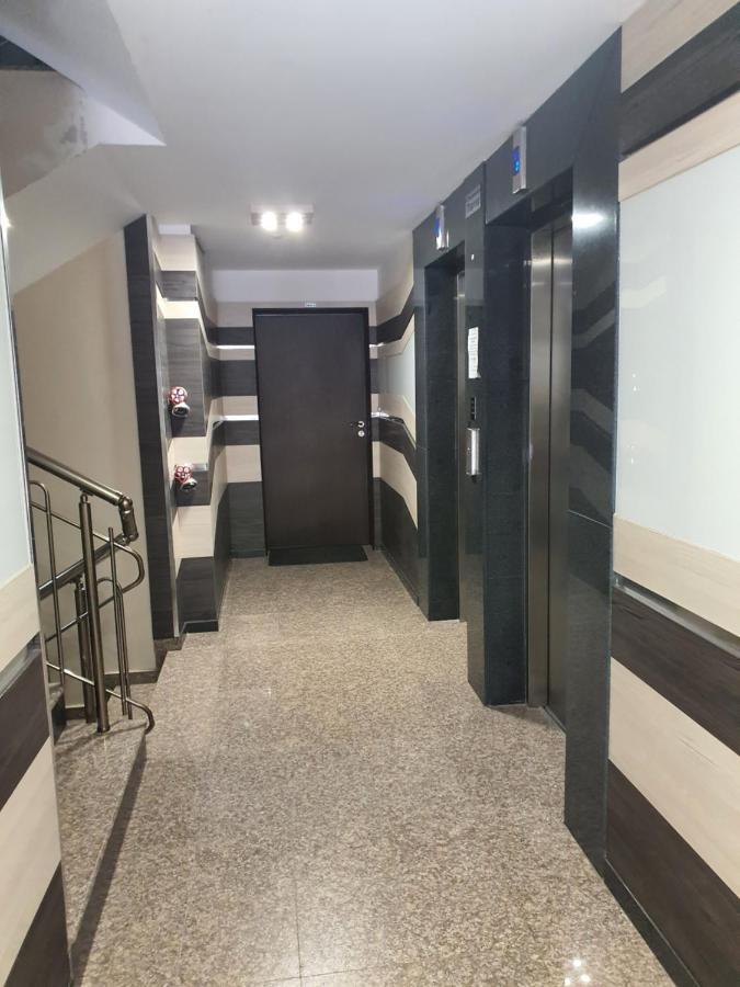 Vip Apartment & Parking Sofia Bagian luar foto