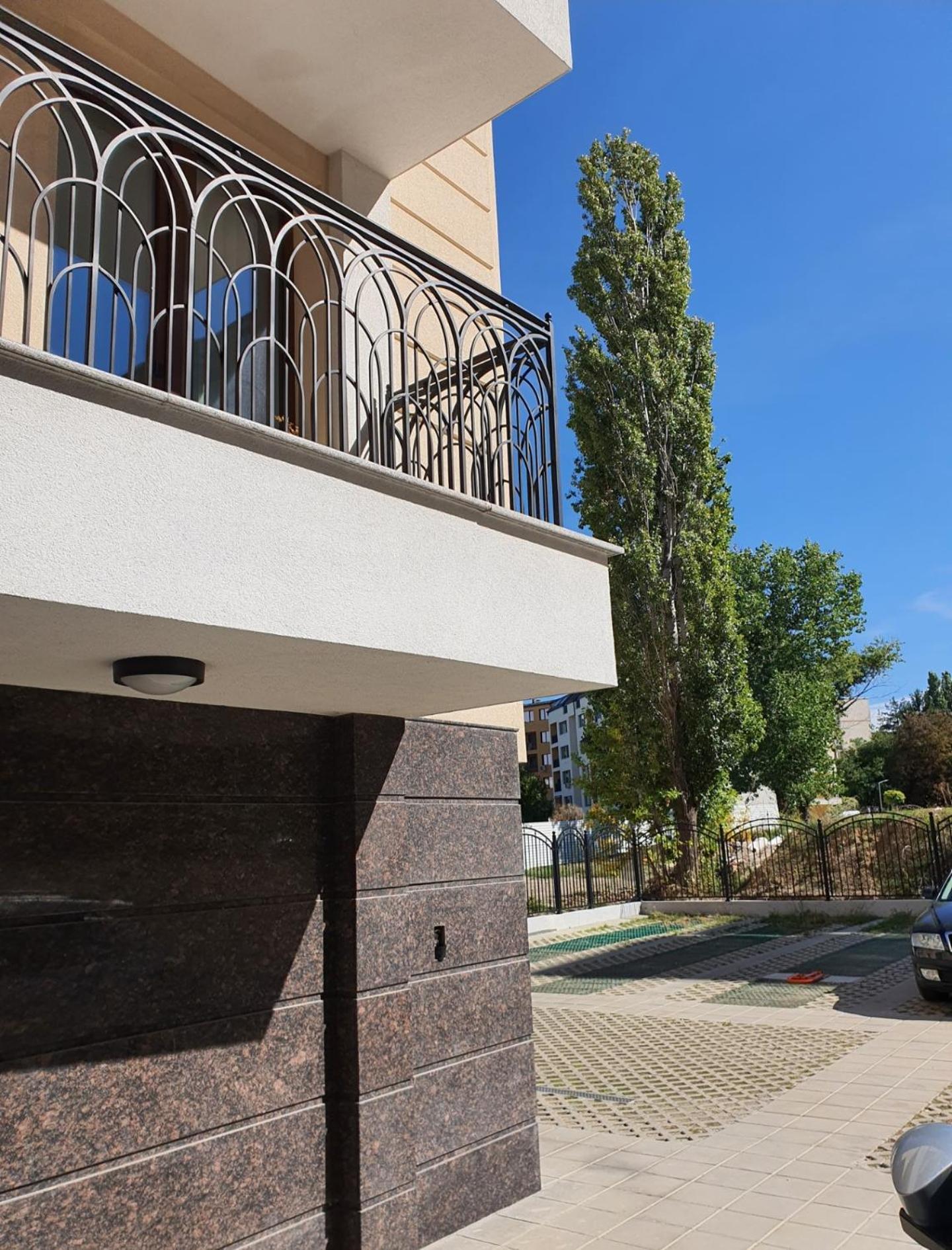 Vip Apartment & Parking Sofia Bagian luar foto